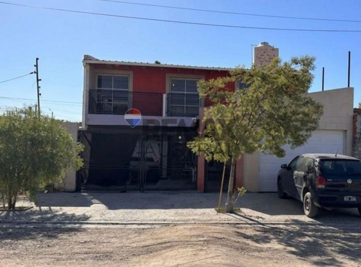 Casa · 277m² · 4 Ambientes · 1 Cochera