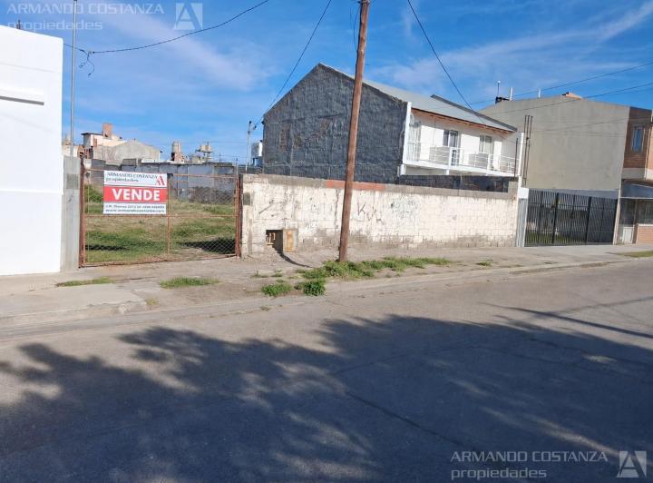 Terreno · 750m²