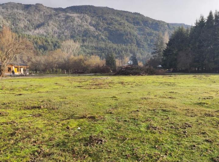 Terreno · 1800m²