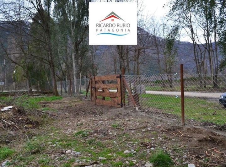 Terreno · 872m²