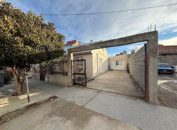 Casa · 110m² · 3 Dormitorios · 1 Cochera