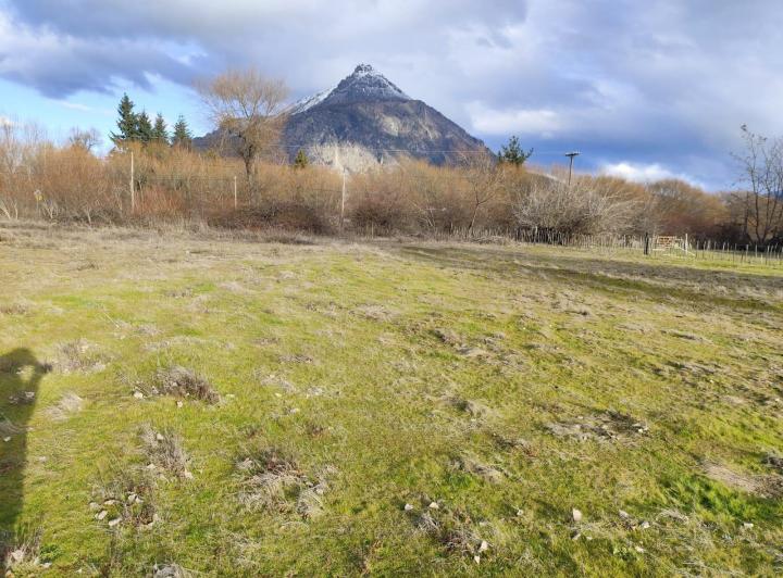 Terreno · 601m²