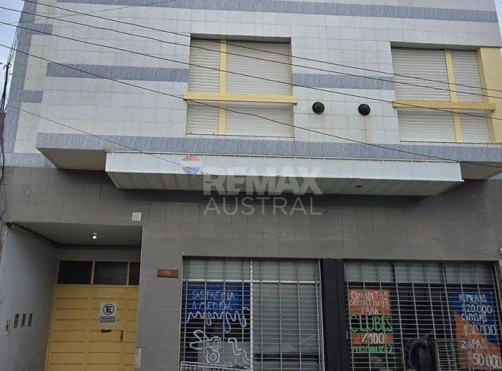 Edificio · 527m² · 1 Cochera