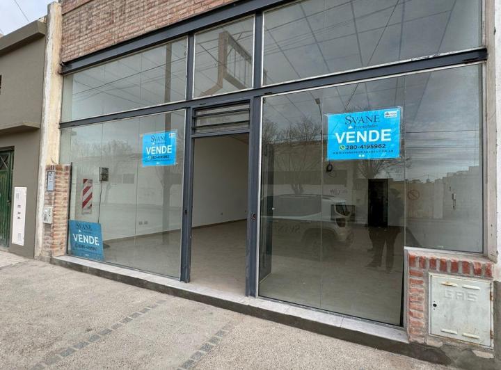 Local comercial · 80m² · 3 Ambientes