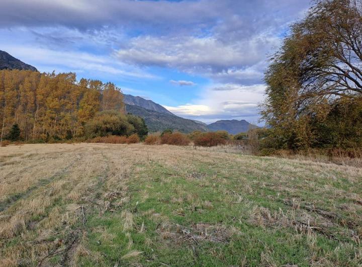 Terreno · 3800m²