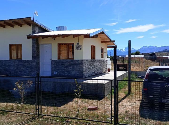 Casa · 349m² · 3 Ambientes · 1 Cochera