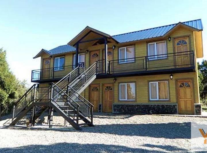 Edificio · 718m²