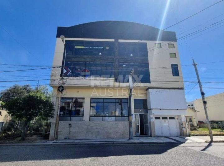 Edificio · 2191m² · 7 Cocheras