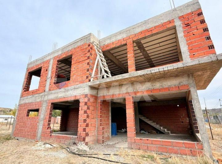 Casa · 180m² · 3 Ambientes