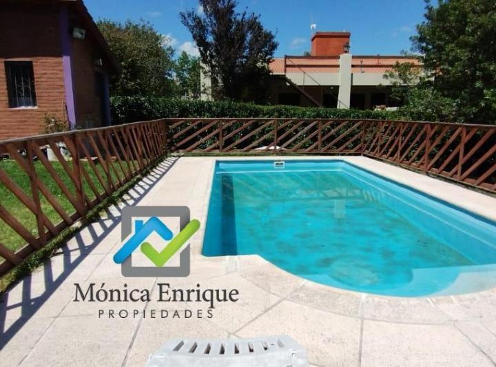Casa · 964m² · 4 Ambientes · 1 Cochera