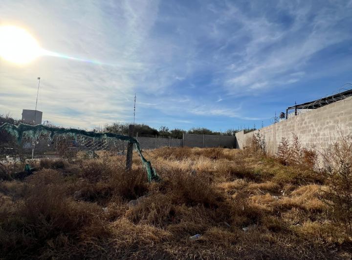 Terreno · 300m²