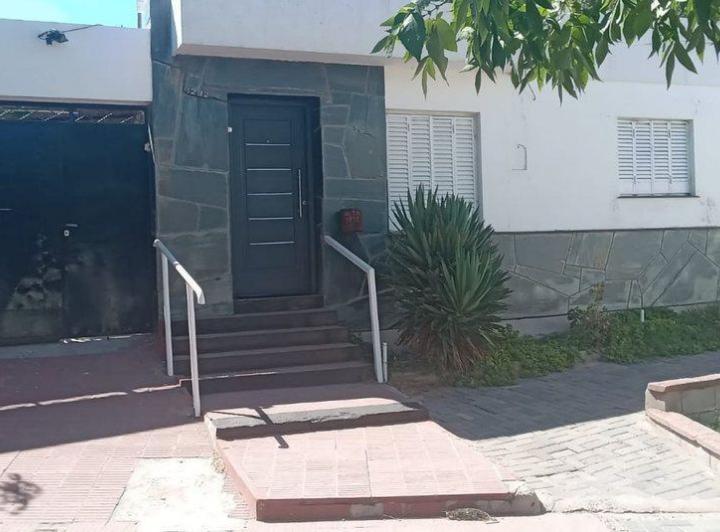 Casa · 217m² · 6 Ambientes