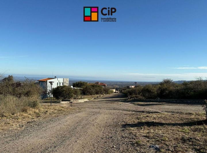 Terreno · 1200m²
