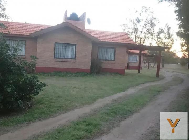 Hotel · 130m² · 8 Ambientes