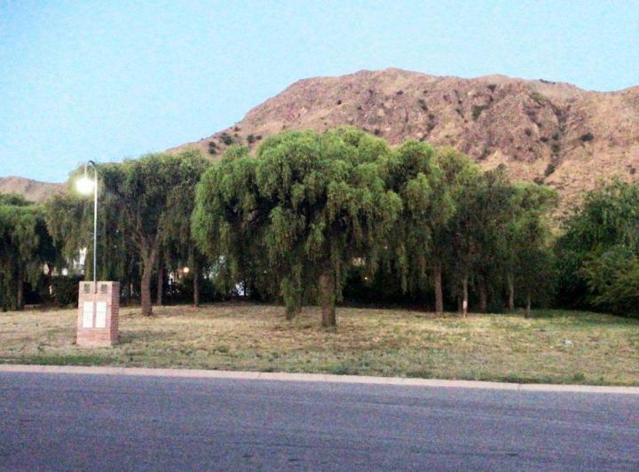 Terreno · 662m²