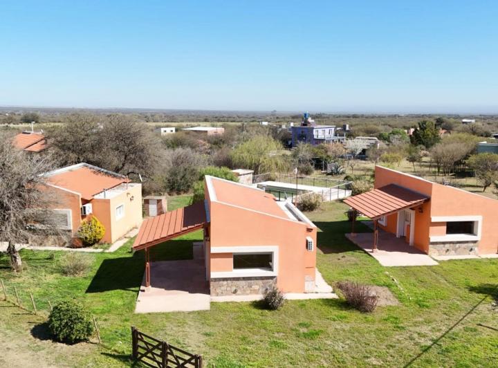 Casa · 229m² · 7 Ambientes · 3 Cocheras