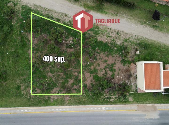 Terreno · 400m²