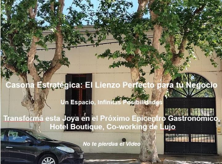 Casa · 245m² · 7 Ambientes · 1 Cochera