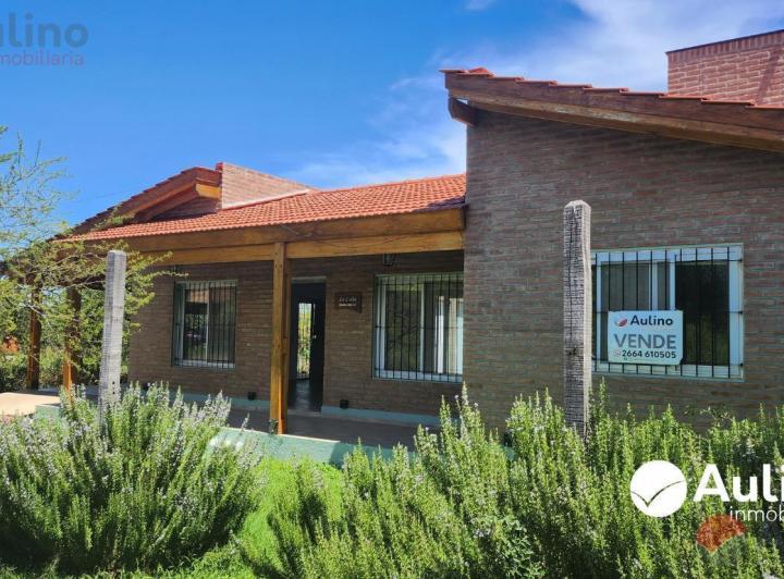 Casa · 90m² · 2 Dormitorios · 1 Cochera