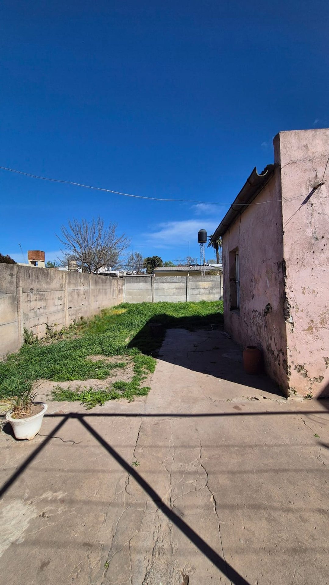 Venta de casa en pleno centro de Pilar