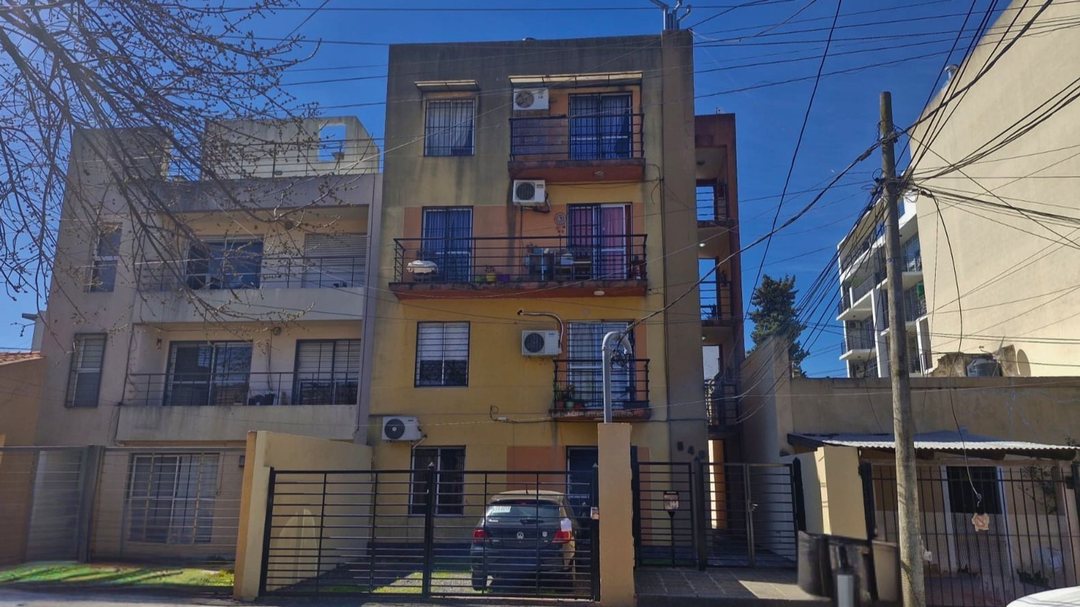 VENTA DEPARTAMENTO MONOAMBIENTE CASTELAR