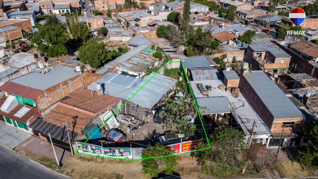 VENTA TERRENO SOBRE AVDA CIRCUNVALACION 376 M²