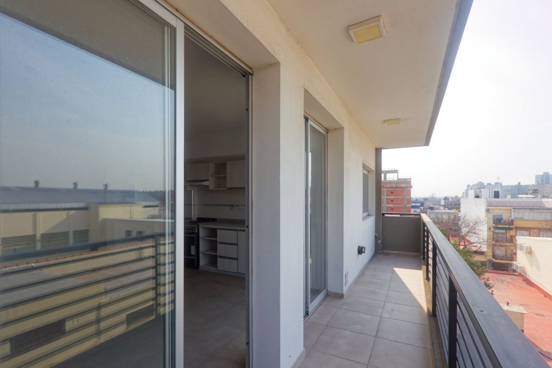 VENTA DEPTO 2 AMB A ESTRENAR BALCON APTO CREDITO!!