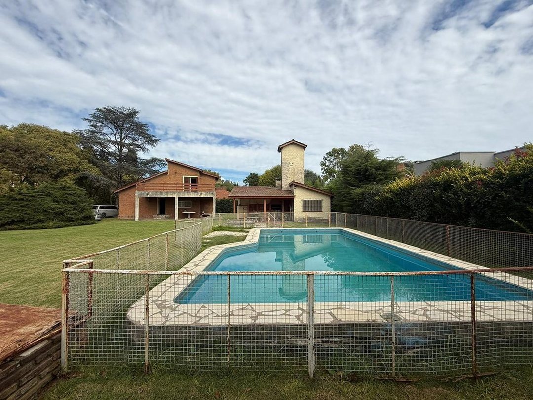 VENTA CASA MAPUCHE COUNTRY CLUB 2 LOTES