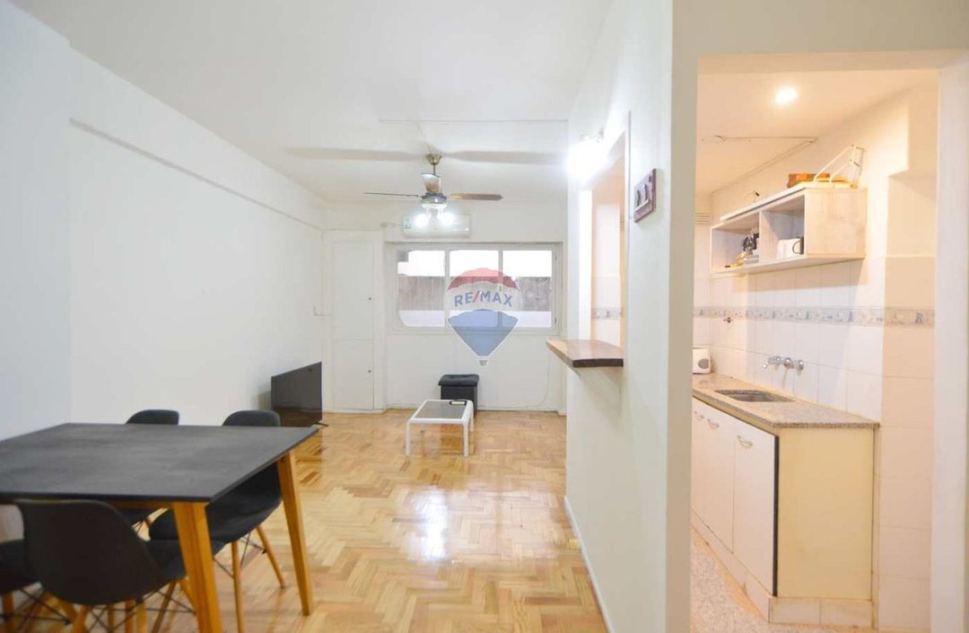 VENTA MONOAMBEINTE EN RECOLETA , 33 M2