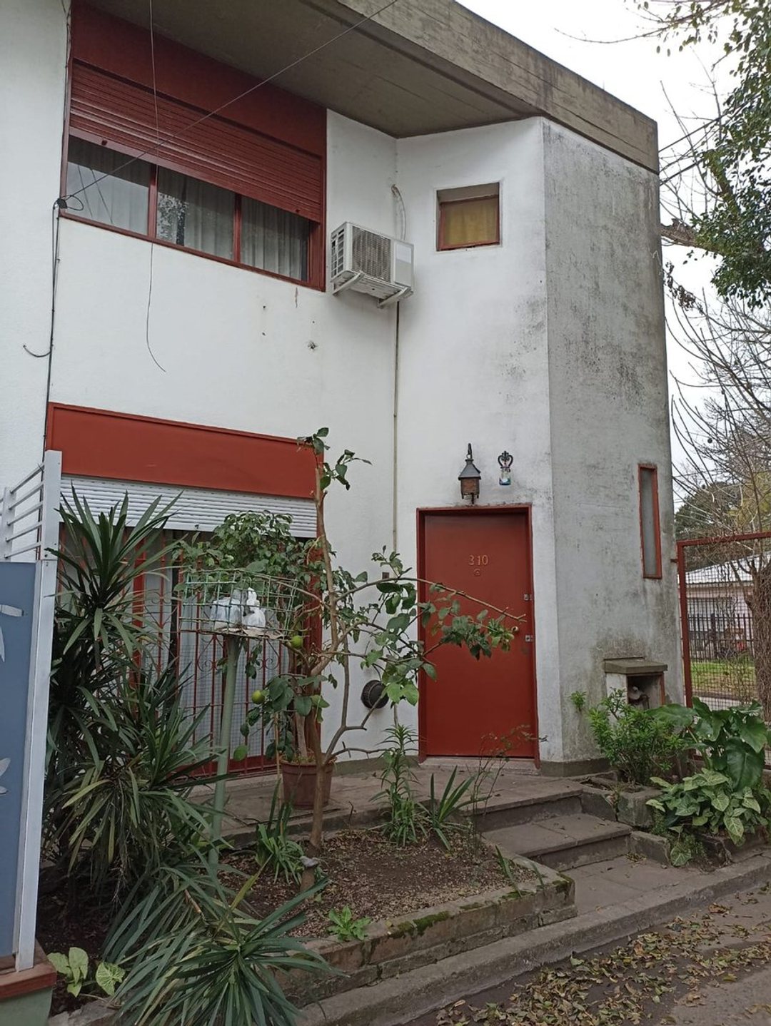 DUPLEX4amb VENTA Hurlingham Barrio Cartero PERMUTA