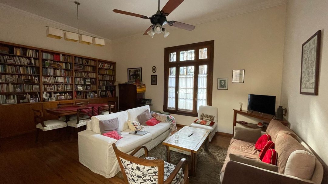 VENTA CASA 5 AMBIENTES ALMAGRO JARDIN QUINCHO