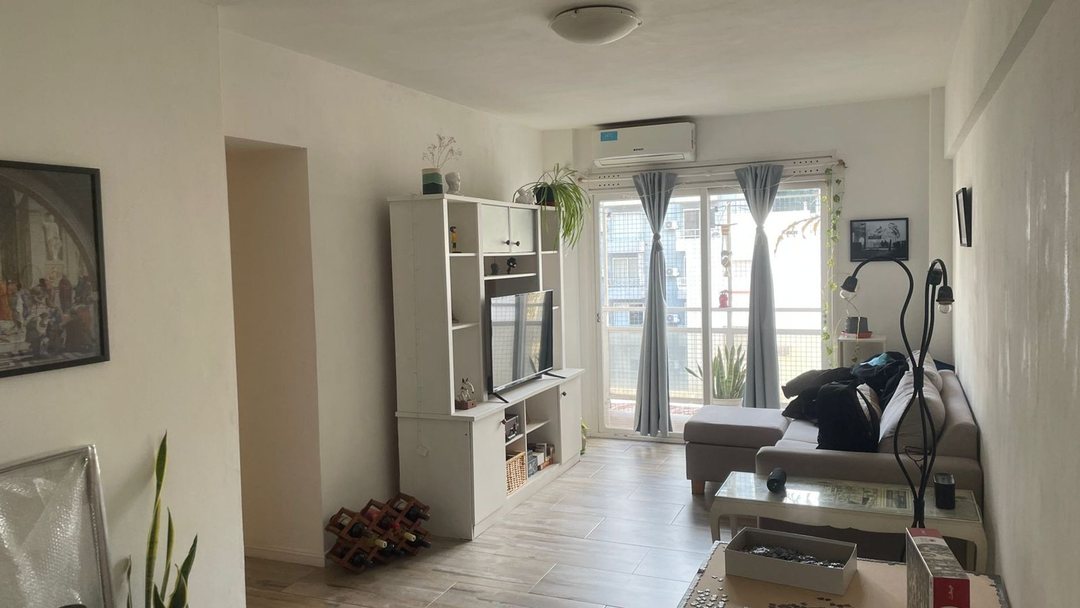 VENTA 4 AMB CON COCHERA  Y BALCÓN  - Contrafrente