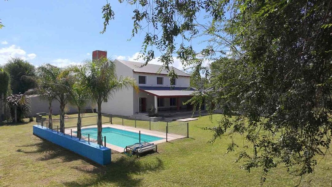 VENTA CASA 3 DORM COSTANERA RIO COSQUIN Y SIERRAS