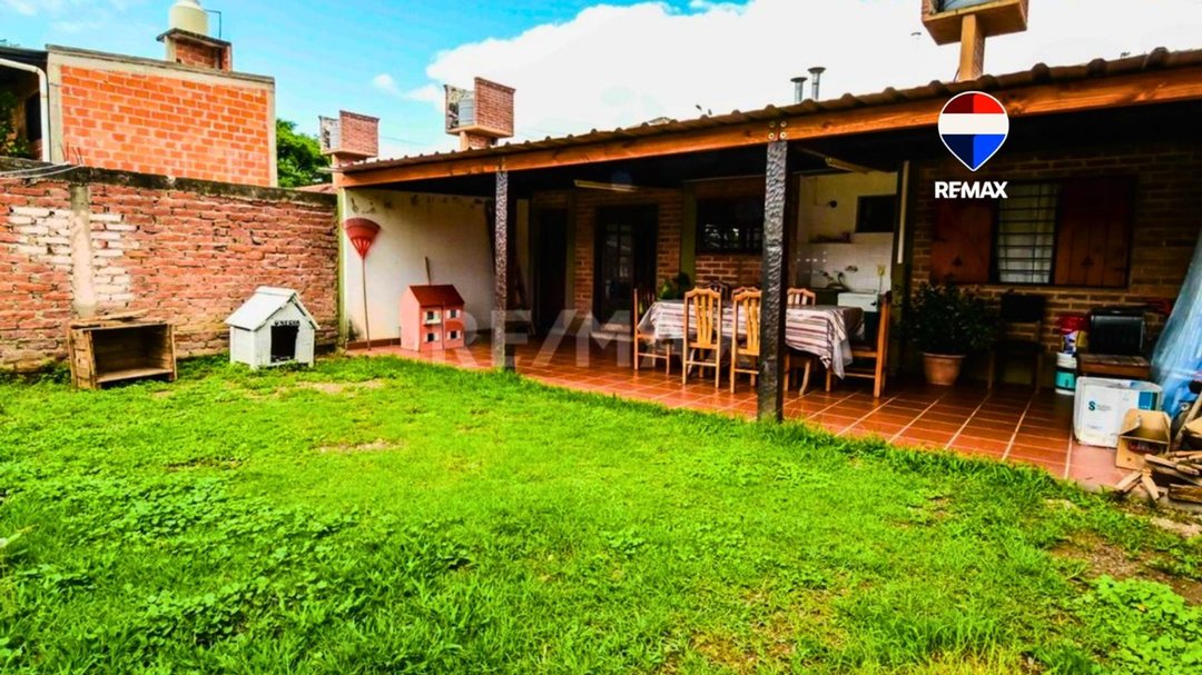 CASA 3 DORMITORIOS VENTA VAQUEROS CON COCHERA