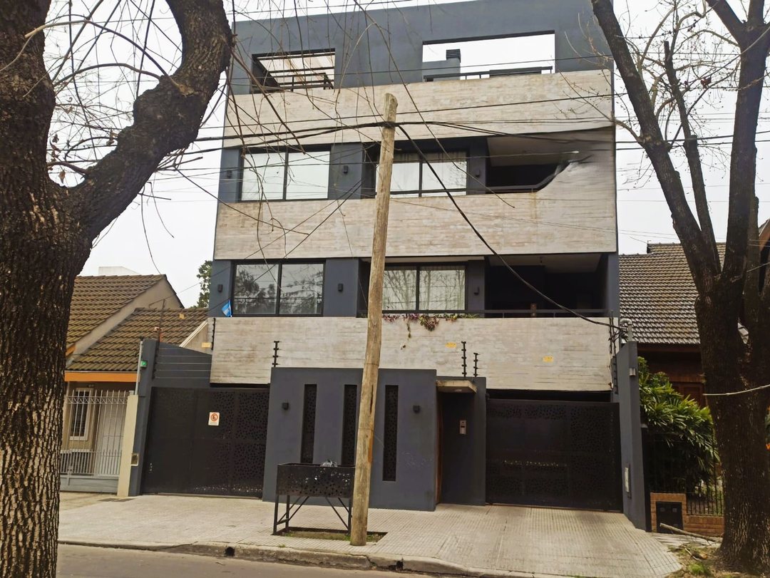 DEPARTAMENTO DOS AMBIENTES MONTE GRANDE Y TERRAZA