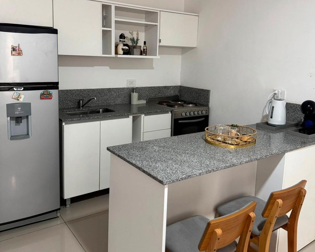 MONOAMBIENTE EN ALQUILER CON BALCON Y AMENITIES.