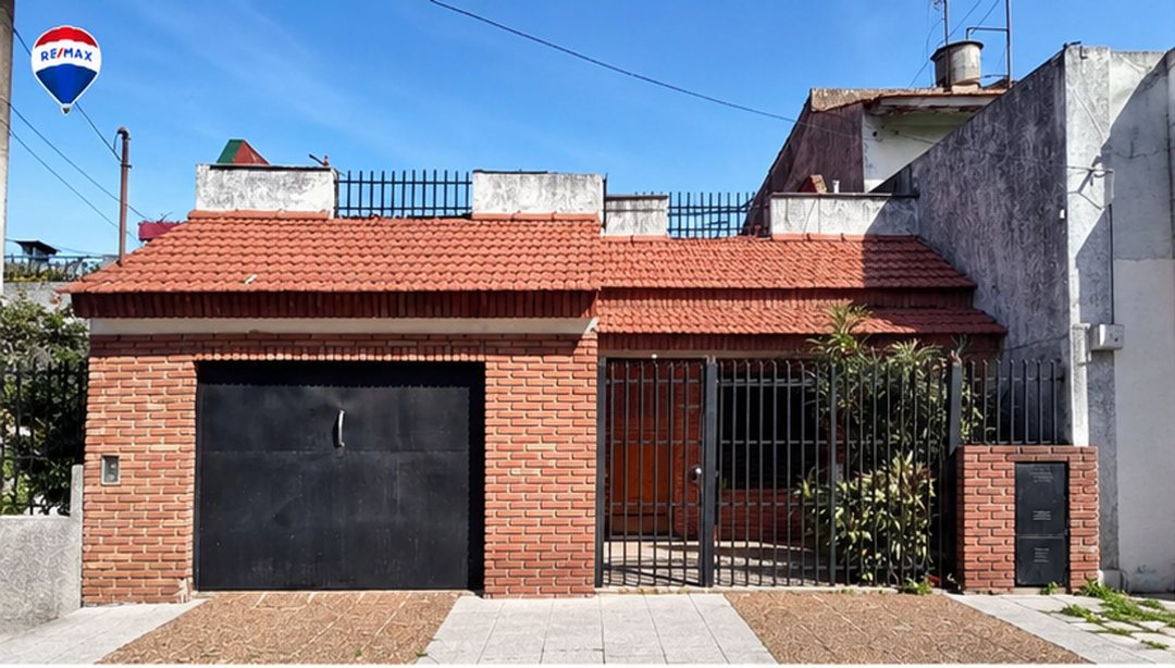 VENTA Casa 4 ambientes Jardin terraza VILLA MAIPU