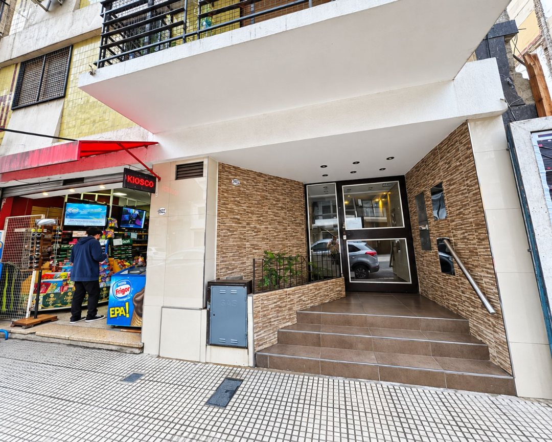 VENTA DEPARTAMENTO 3 AMBIENTES PALERMO NUEVO PB