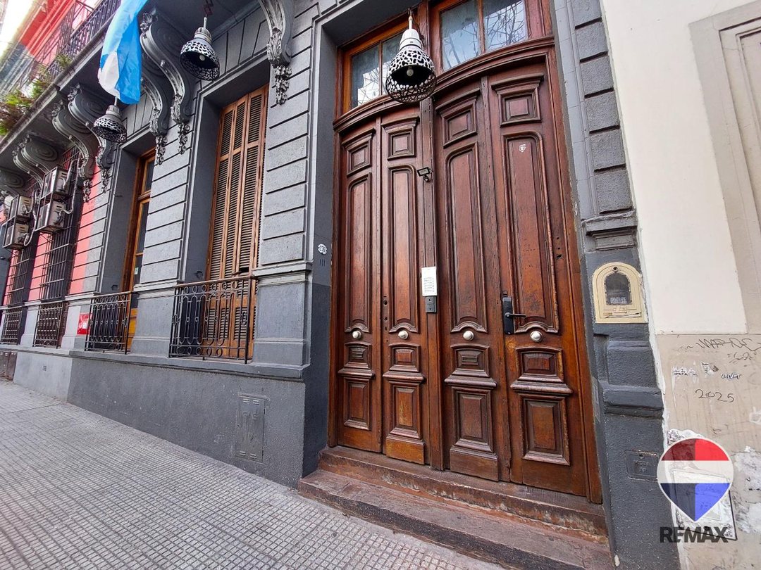 VENTA EDIFICIO PATRIMONIAL EN BALVANERA