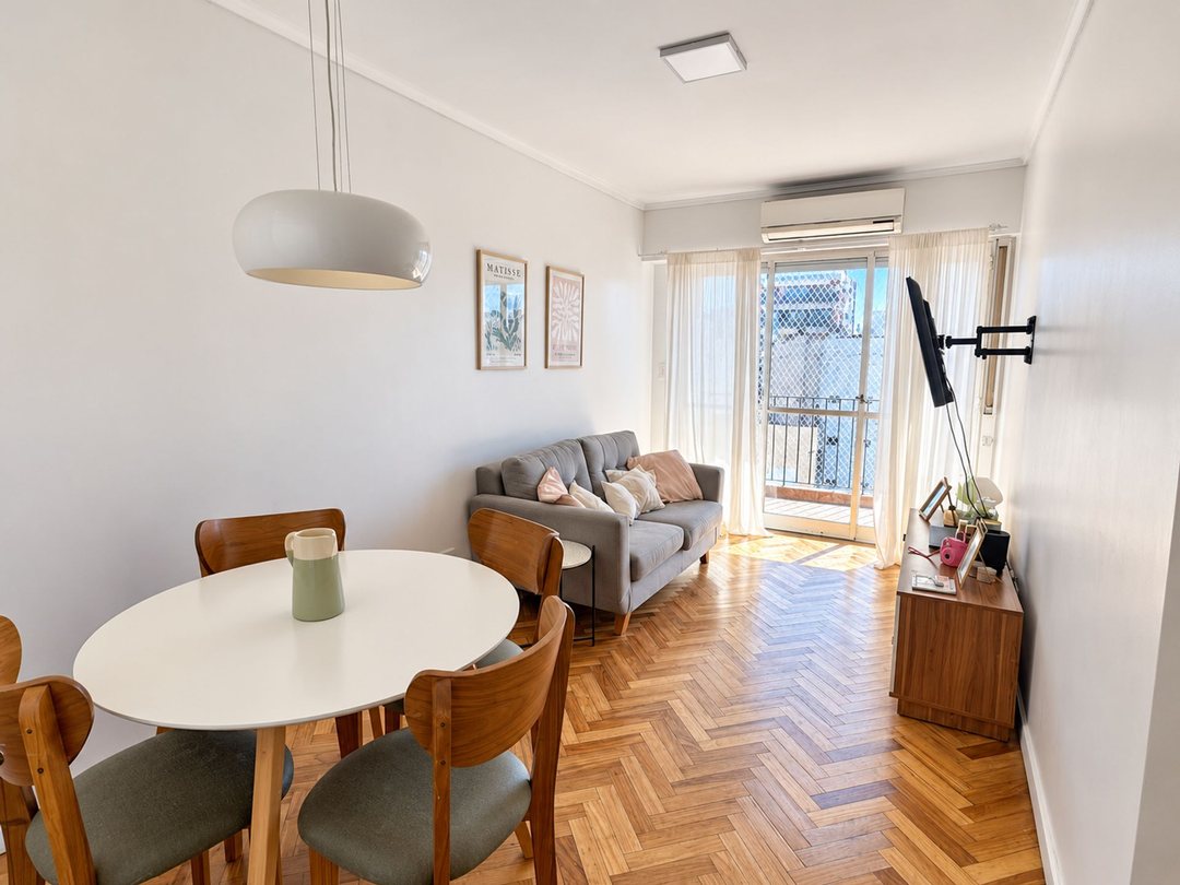 venta dpto en recoleta 3 ambientes con balcon