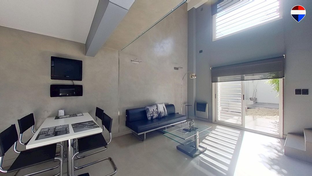 VENTA 2 AMB CON GRAN JARDIN EN VILLA DEL PARQUE