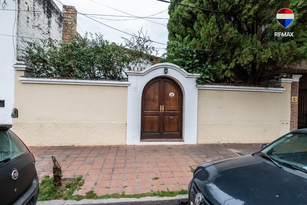 CASA VENTA APTA CREDITO ZONA SHOPPING ALTO NOA