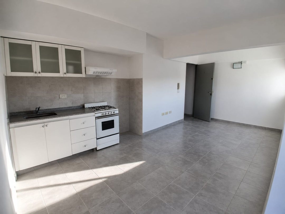 Alquiler departamento por escalera 1 dormitorio