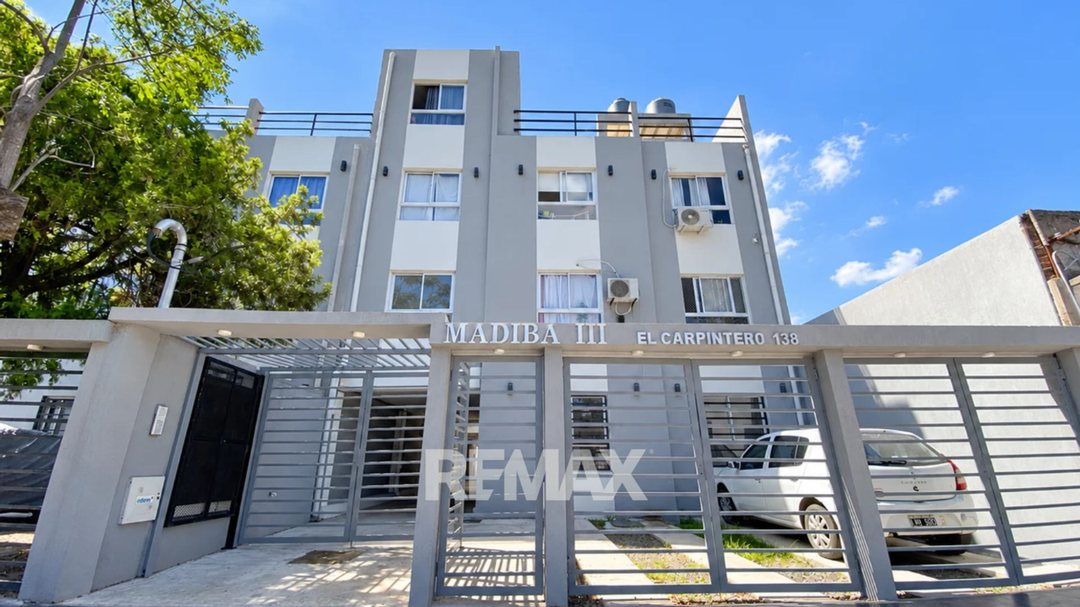 VENTA DEPARTAMENTO 2 AMB. EN  MORENO C/ ESCRITURA