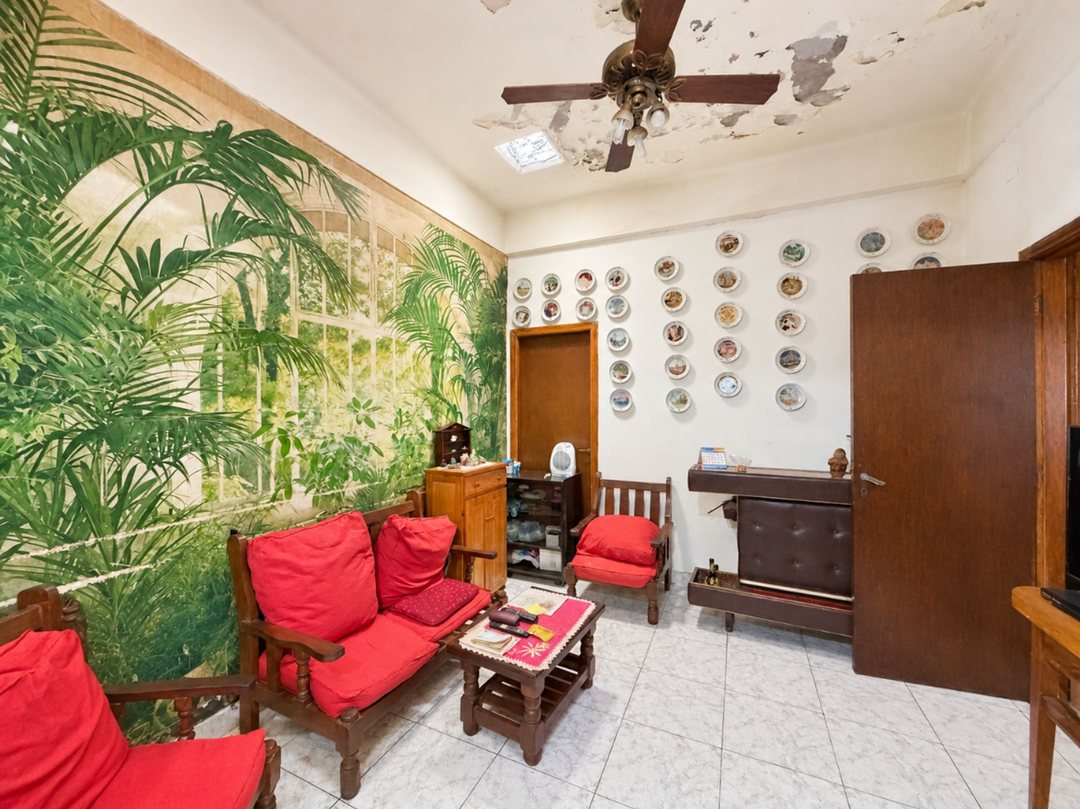 Casa A REFACCIONAR lote  9,10x11,82 Venta Lanus