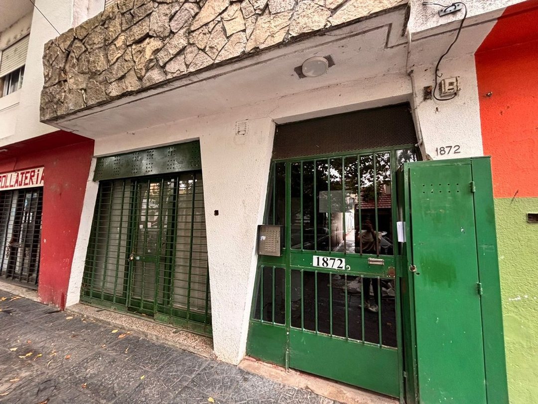 PH 1 DORMITORIO EN VENTA LA PLATA. PLANTA BAJA