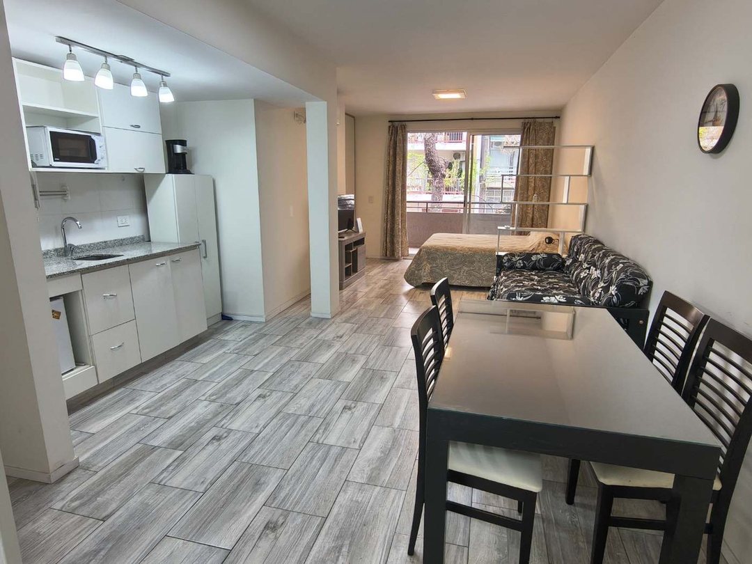 Departamento 1 amb venta Las Cañitas balcón nuevo