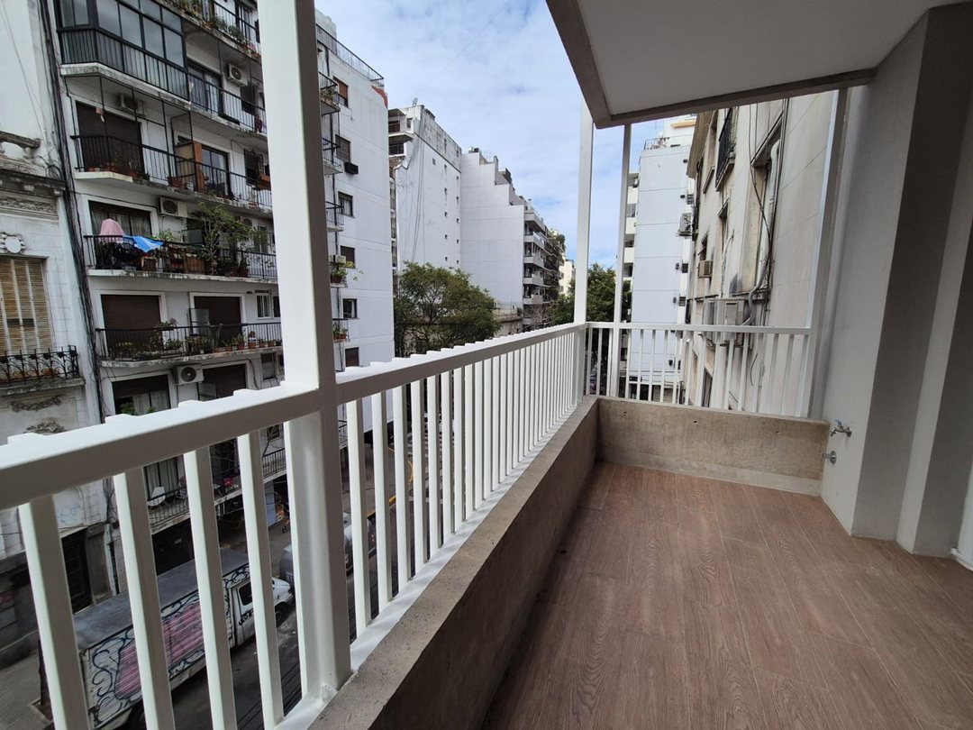VENTA MONOAMBIENTE RECOLETA ,BALCON TERRAZA FRENTE