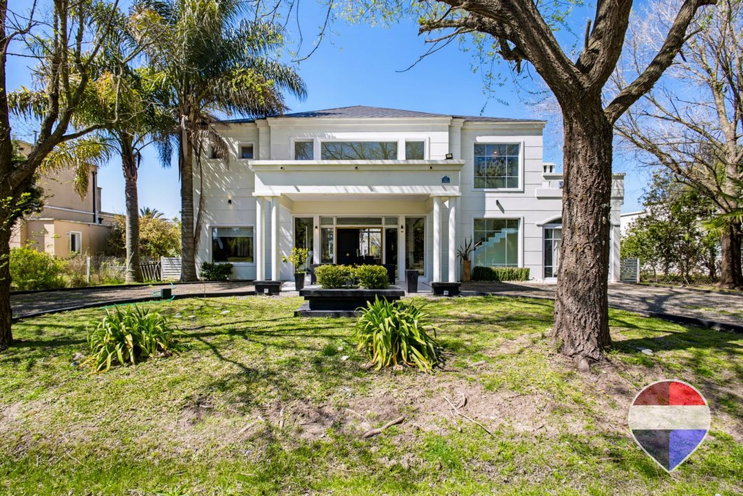 Casa a la venta Haras del Sur piscina climatiza
