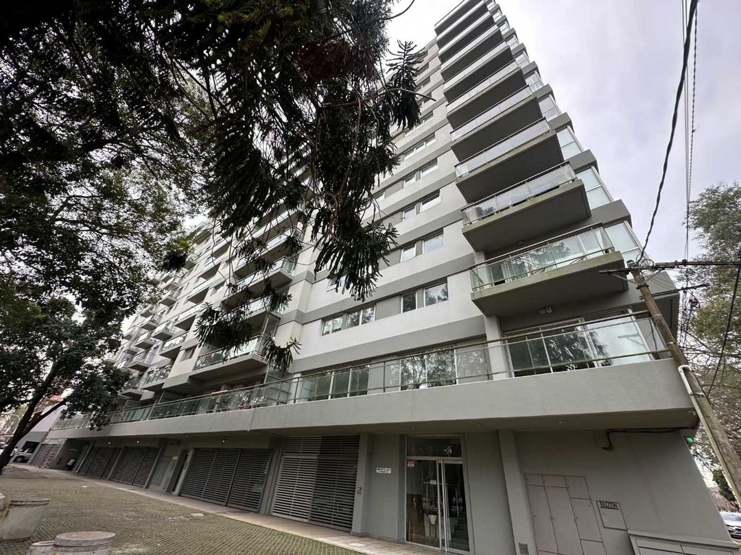 Venta dpto 1 dorm CAM DEL LAGO